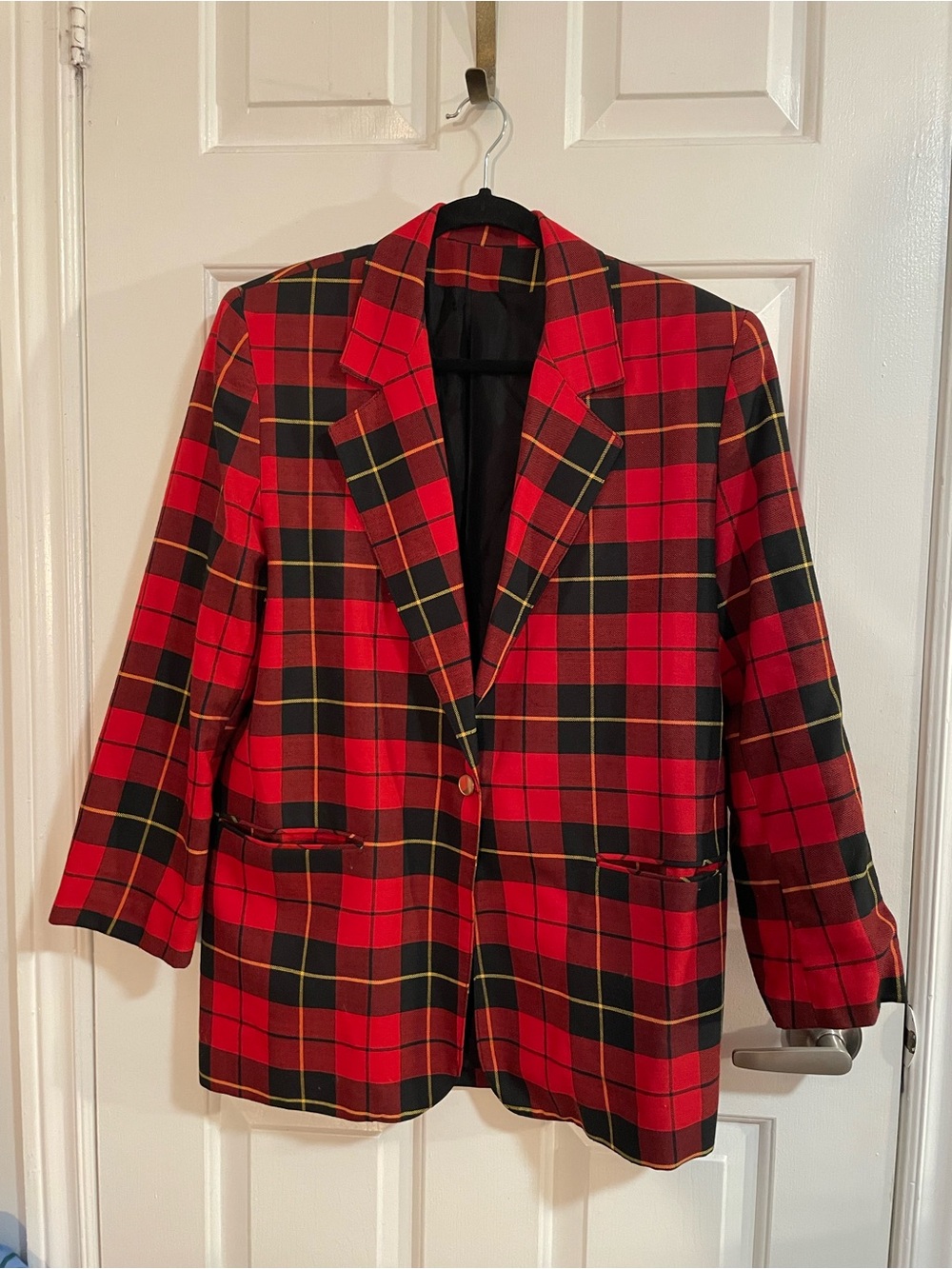 Red Black & Yellow Plaid Single-Button Blazer
